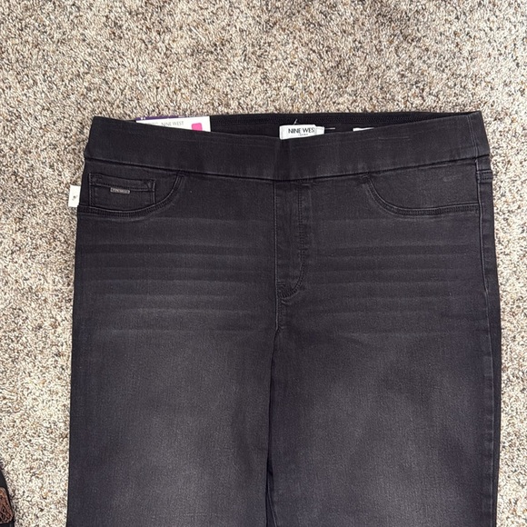 Nine West Heidi Pull On Straight Leg Black Pants - Picture 2 of 7